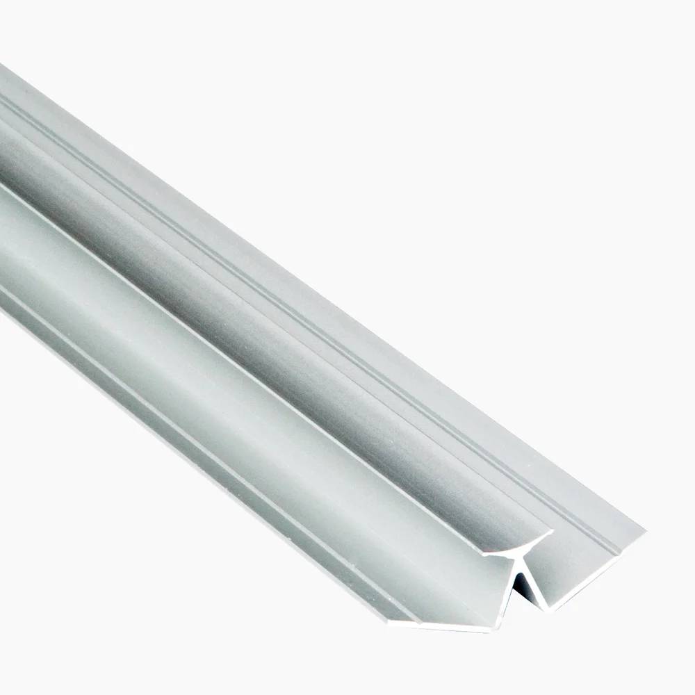 HJØRNEPROFIL INNV 135GR ALU 2400 v:5816245