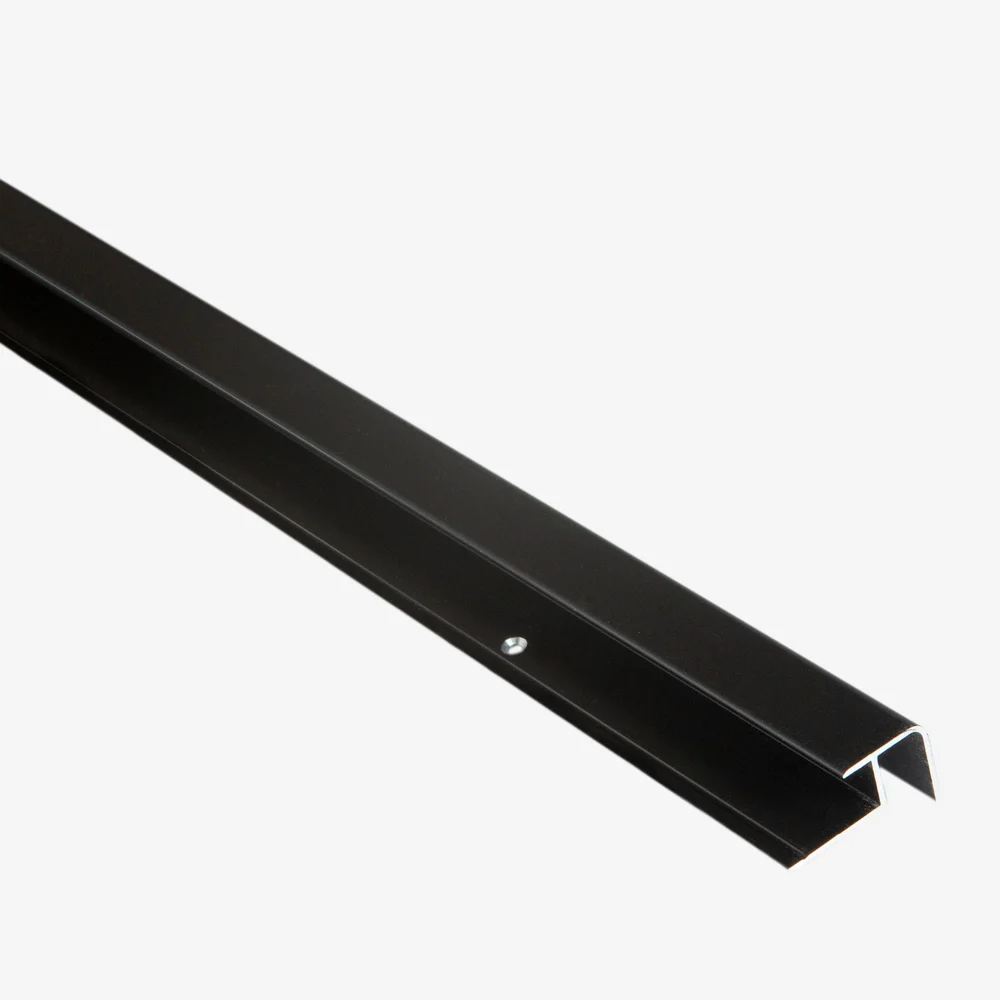 HJØRNEPROFIL UTV SORT 2400 v:5230158